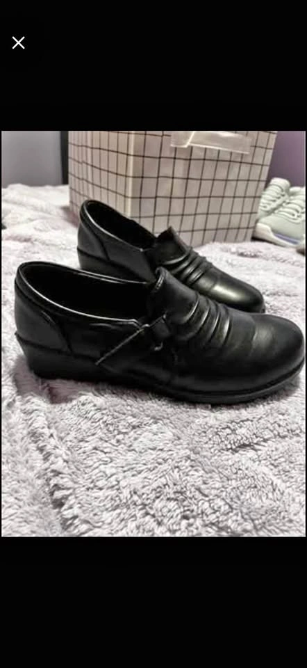 Brand new, size 7.5