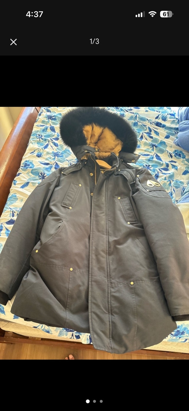 Moose Knuckles Parka M size
