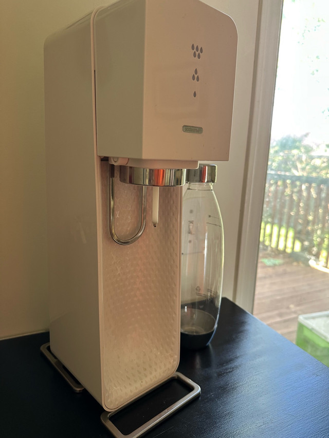 Sodastream with one bottle - photo 3
