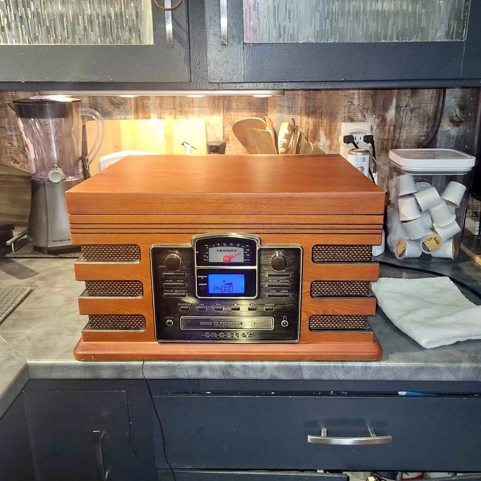Crosley Record/CD Stereo