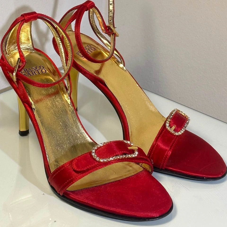 6.5 Franco Sarto Red Gold Heels - photo 3
