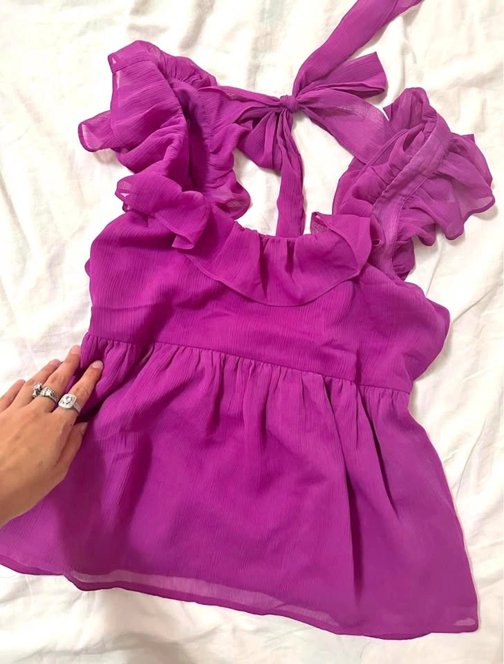 Banana Republic Ruffle Summer Top