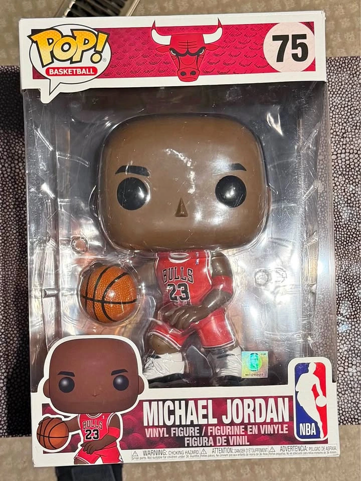 Funko POP! Michael Jordan (Super Sized) – NBA Collectible