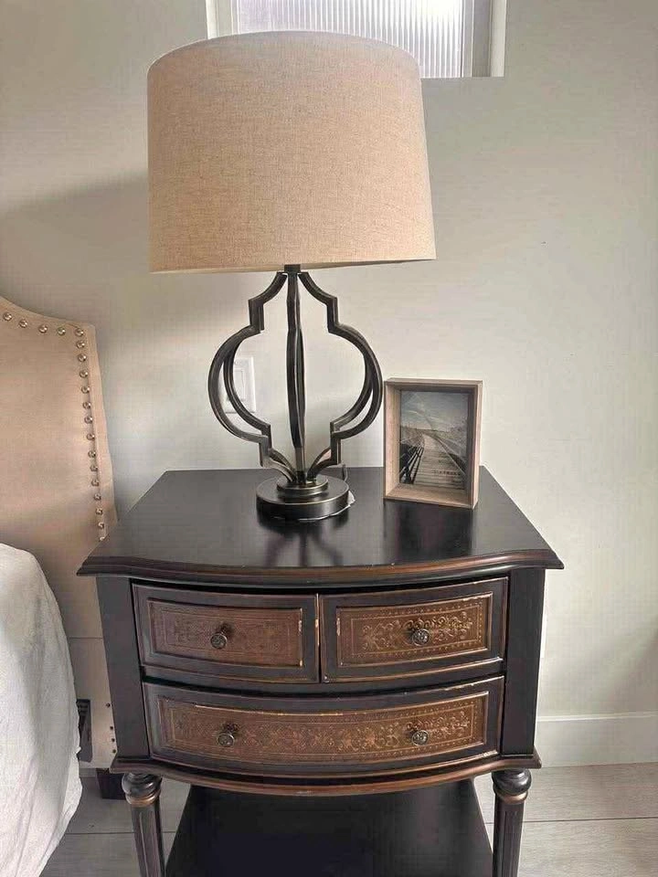 2 Solid Wood Dark Bronze Nightstand End Table 19D x 31.5H x 26.5