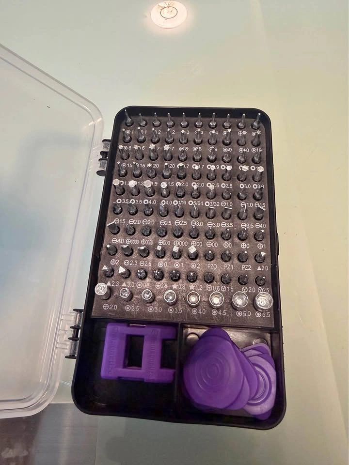 Mini screwdriver kit
