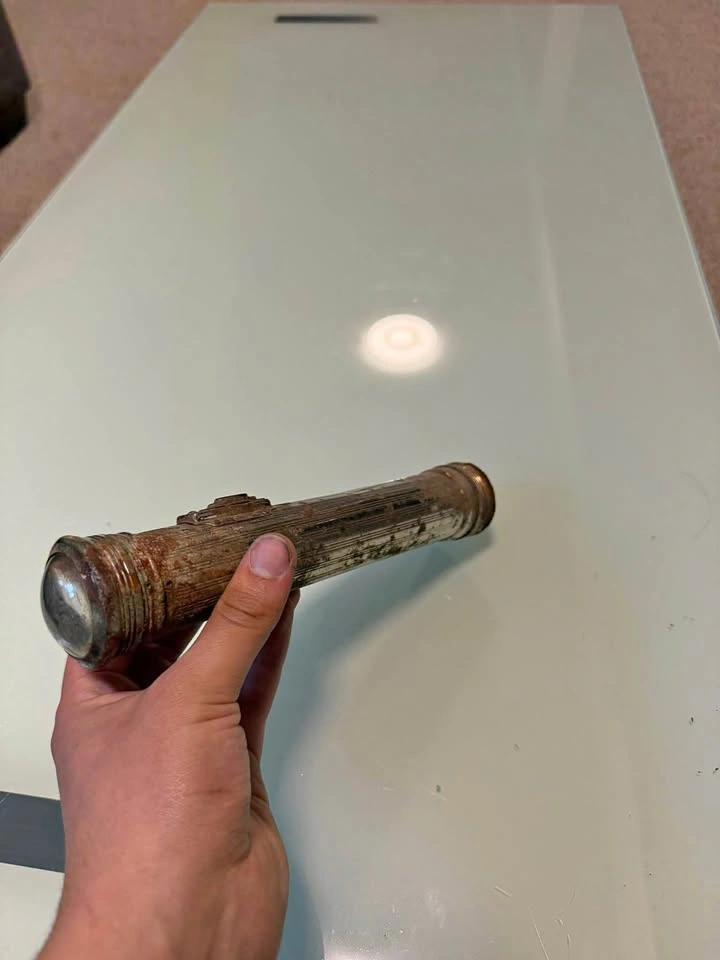 1920s Eveready Flashlight