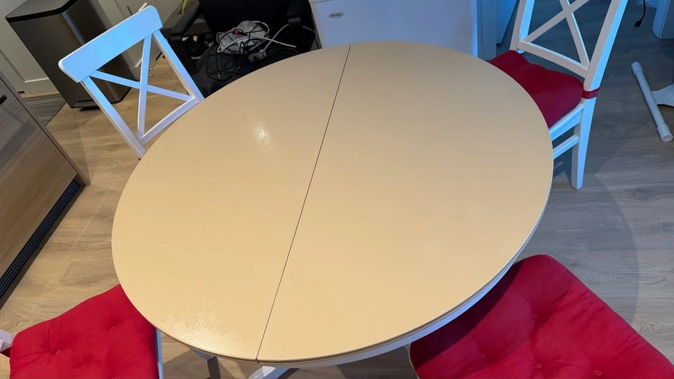 IKEA Expandable Dining Set – Table + 4 Chairs + Pads ✨ $400 CAD - photo 2