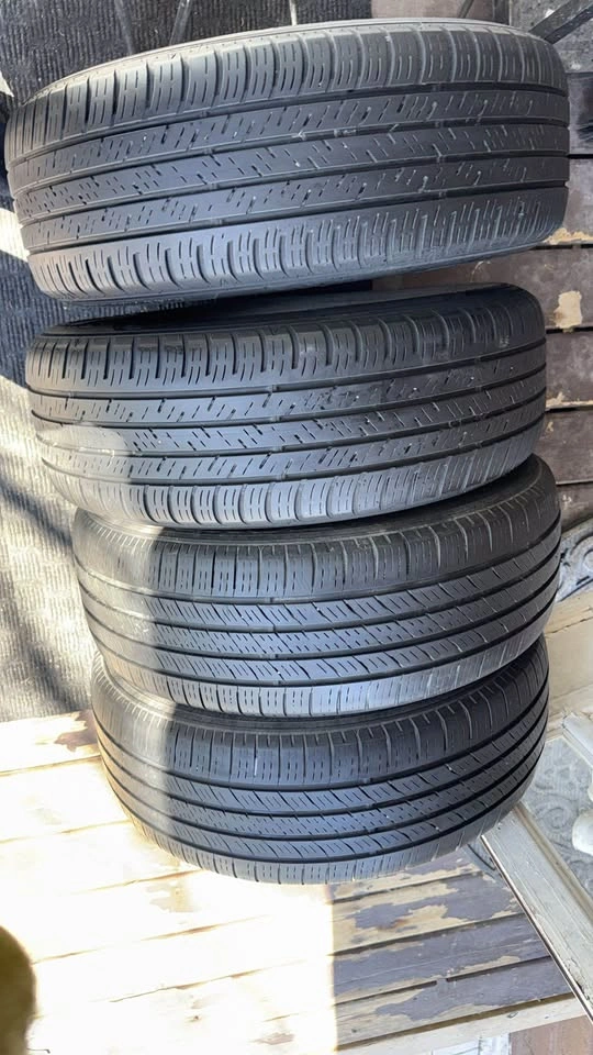 Set of 4 All Season Tires 205/60R16 - photo 2