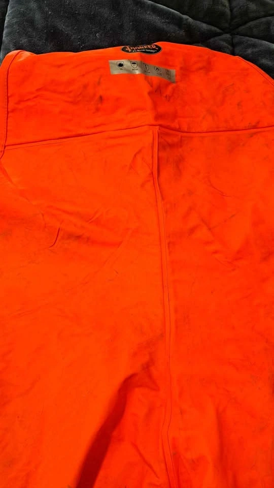 Pioneer FR Coveralls size Medium - photo 4