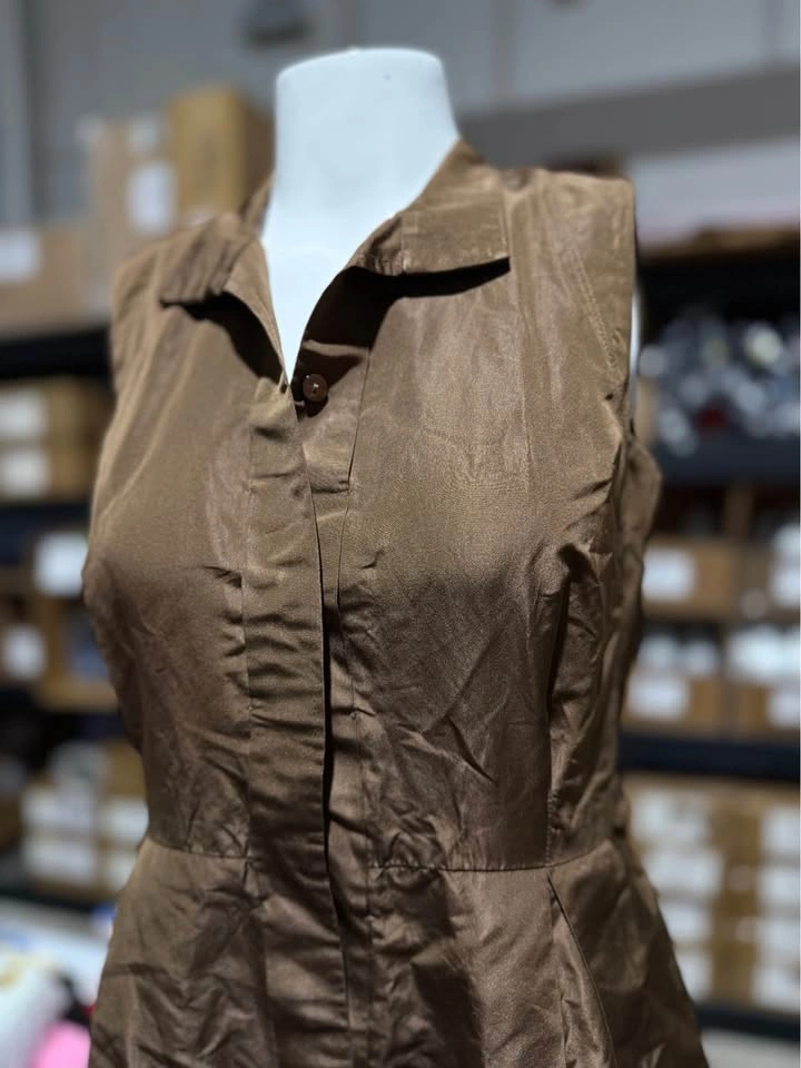 Brown Sleeveless Dress Buttons down - photo 3