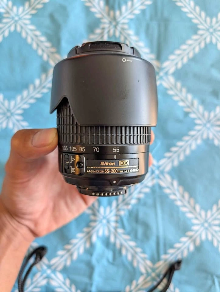 Nikkor 55-200mm 1:4.5.6G ED Lens