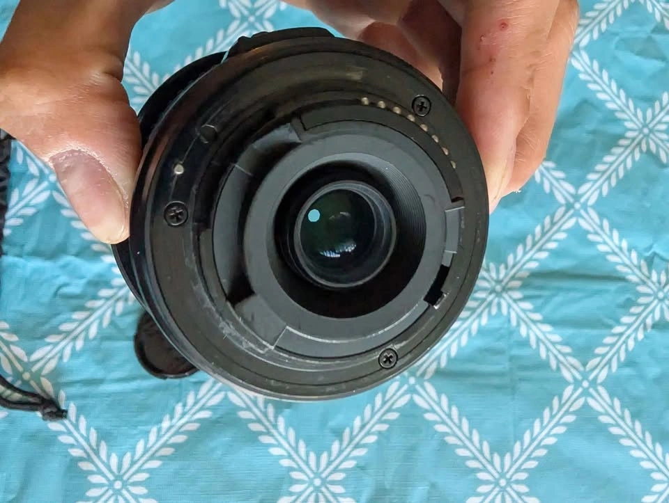 Nikkor 55-200mm 1:4.5.6G ED Lens - photo 3