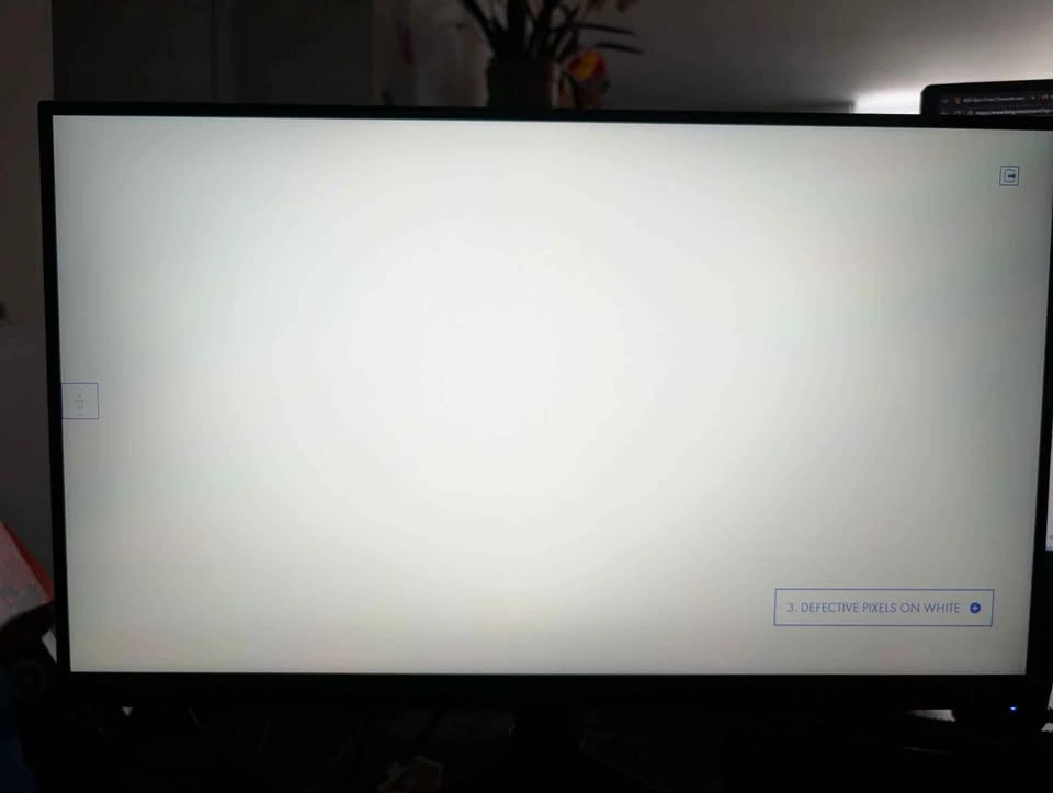 Acer Nitro 1440p 240hz Gaming Monitor VG272U W2 - photo 5