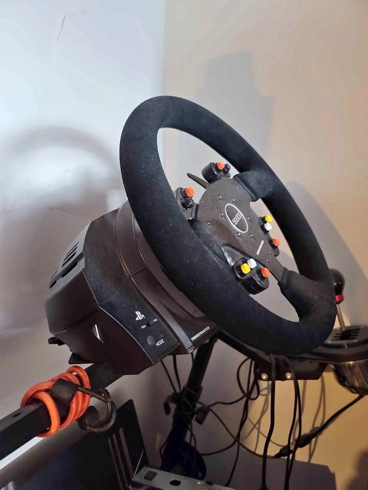 TM T300 RS, T-LCM Pedals, TH8A Shifter, GT Omega APEX Wheel Stan