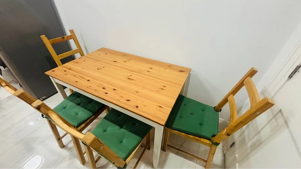 Moving Sale – Dining Set (4 Chairs) - photo 3