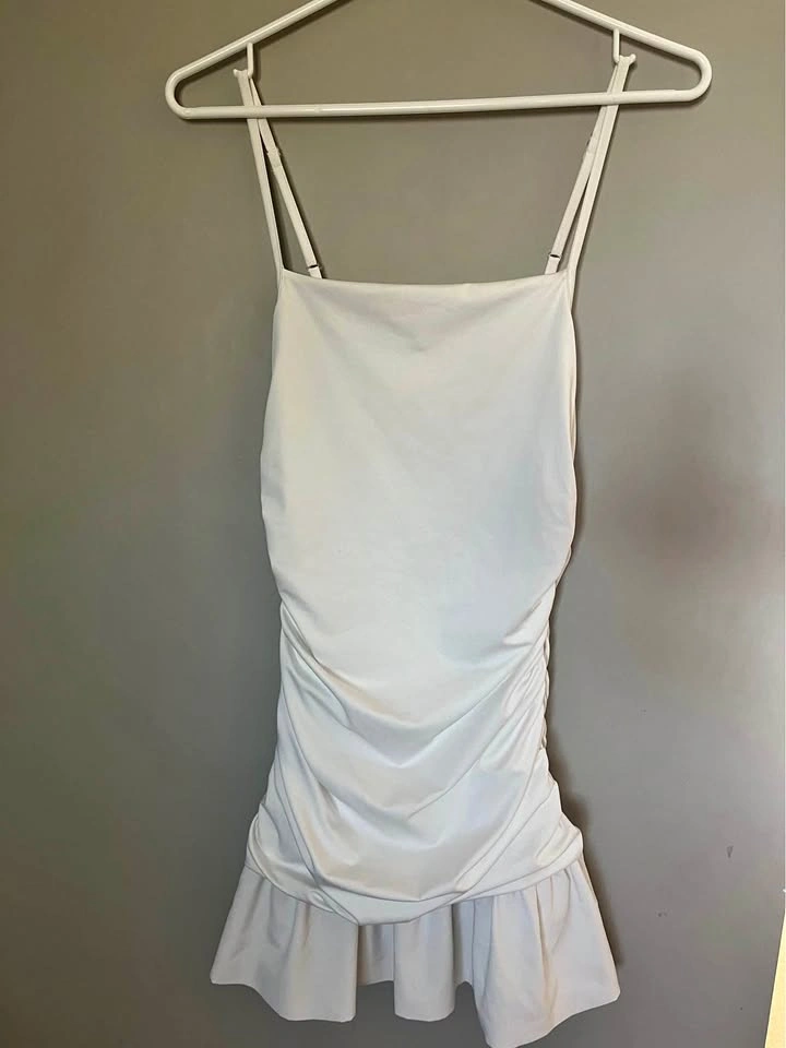 Wedding day/bachelorette outfits