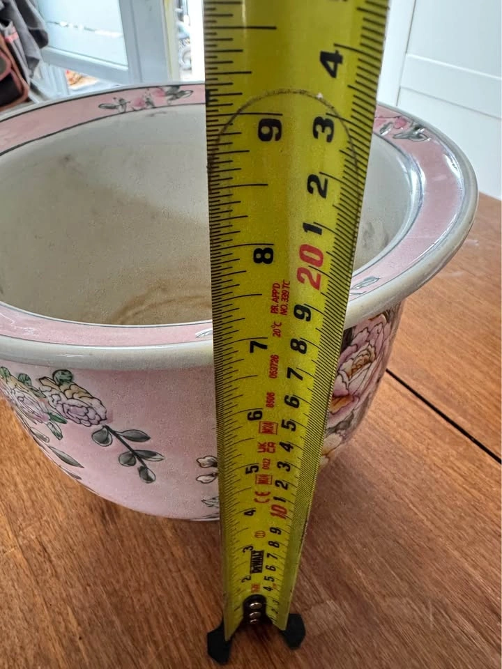 BEAUTIFUL HAND PAINTED VINTAGE Chinese Planter - photo 4