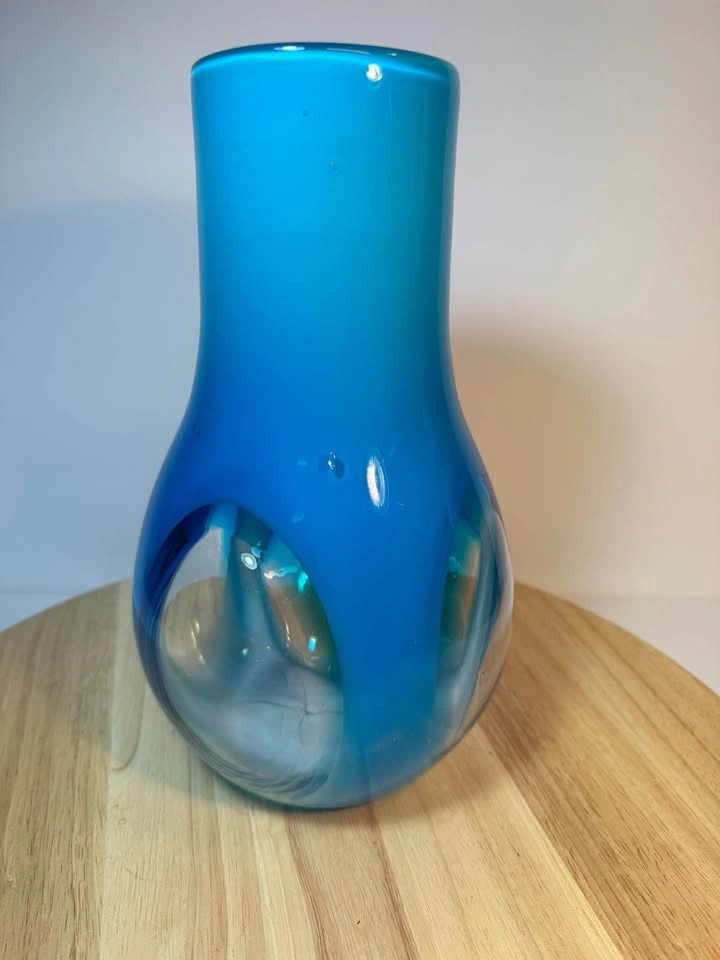 HANDBLOWN MCM VINTAGE Cased Glass Vase - Aqua Blue - photo 5