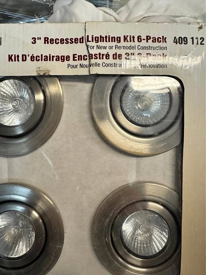 NEW IN BOX 3" recessed lighting kit 6 pack