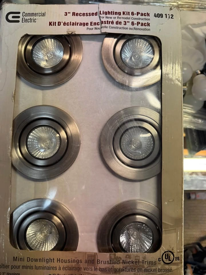 NEW IN BOX 3" recessed lighting kit 6 pack - photo 2