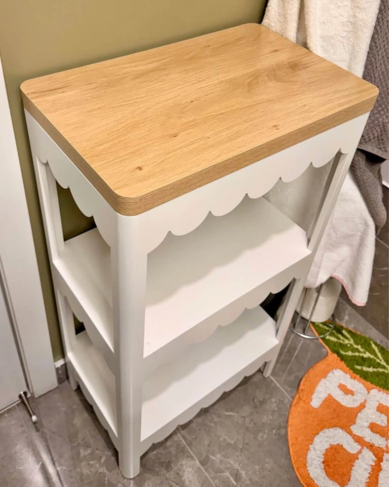 Scalloped Shelf