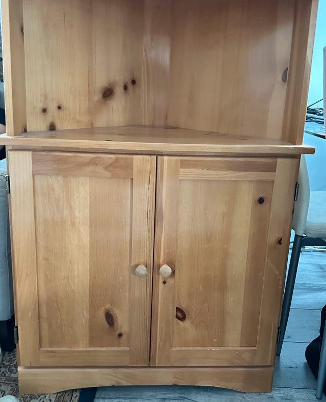 Corner Cabinet 71”x31” used like new - photo 5