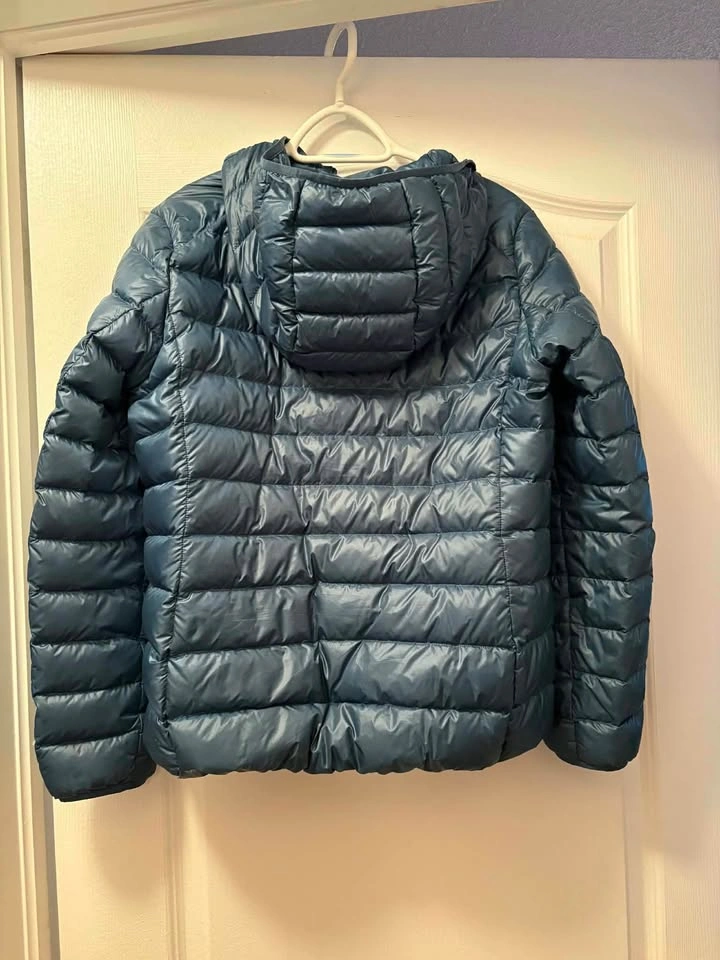 Uniqlo Women's Ultra Light Down Hooded Puffer Jacket - Size L - photo 2