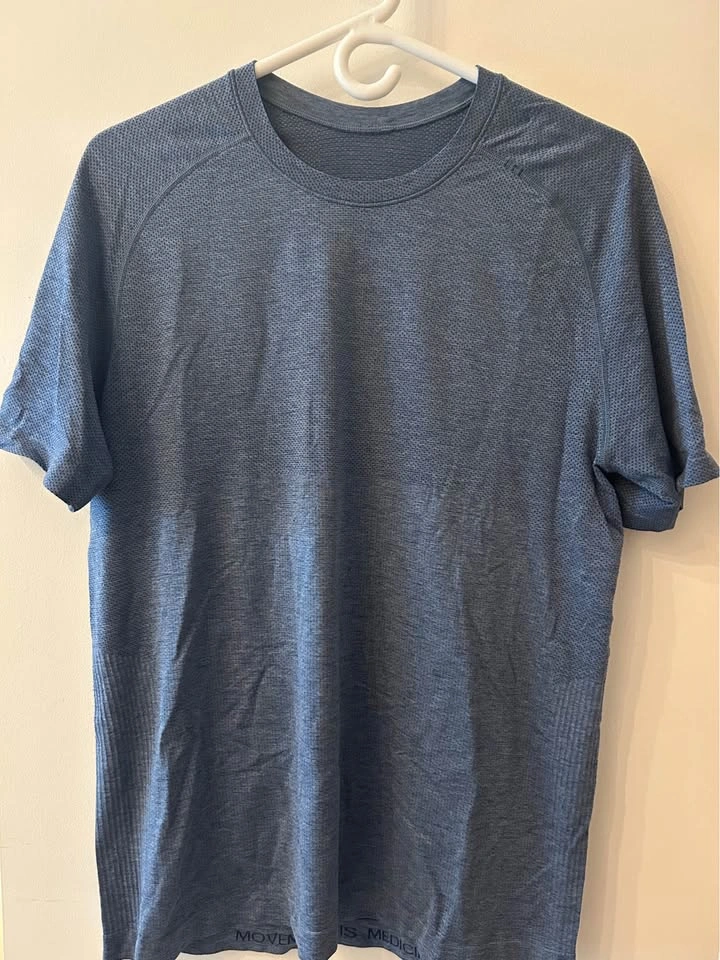 Lululemon Metal Vent Tech T-Shirts - Medium (2 Pack) - photo 3