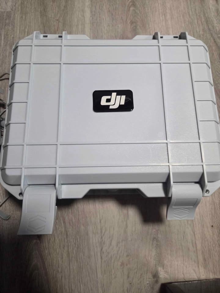 DJI Mini 4 Pro Drone with Accessories - photo 4