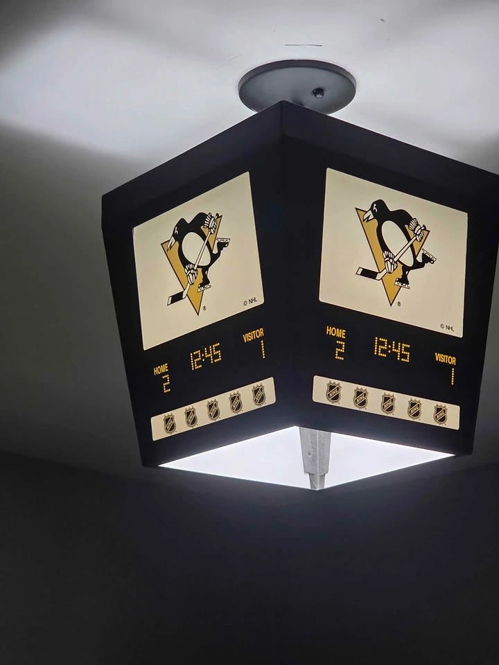 Pittsburgh Penguins Scoreboard Ceiling Light - photo 2