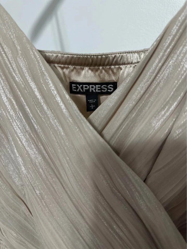 EXPRESS Pleated Metallic High-Low Dress - photo 5