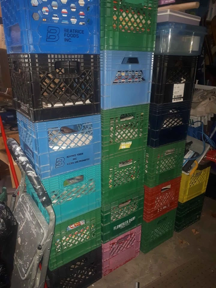 Modern Crates of Early 2000s Magazines - photo 4