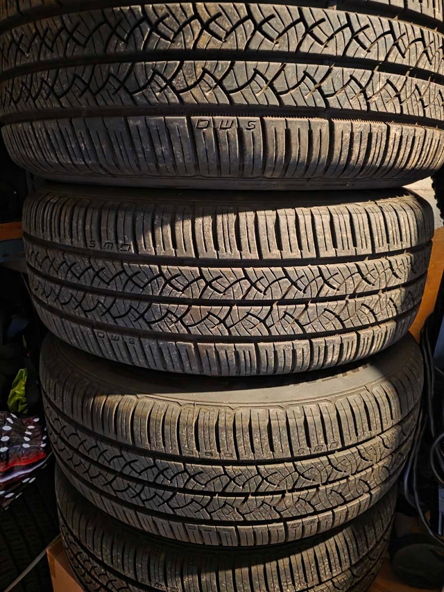 Continental TrueContact All Season Tires on Rims - photo 2