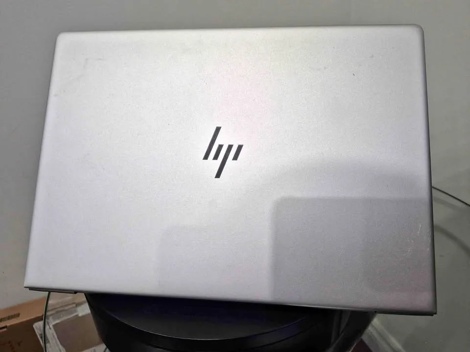 Hp elitebook 840 G5 i7 8th gen 16gbram 256gbssd Windows 11 pro thumbnail