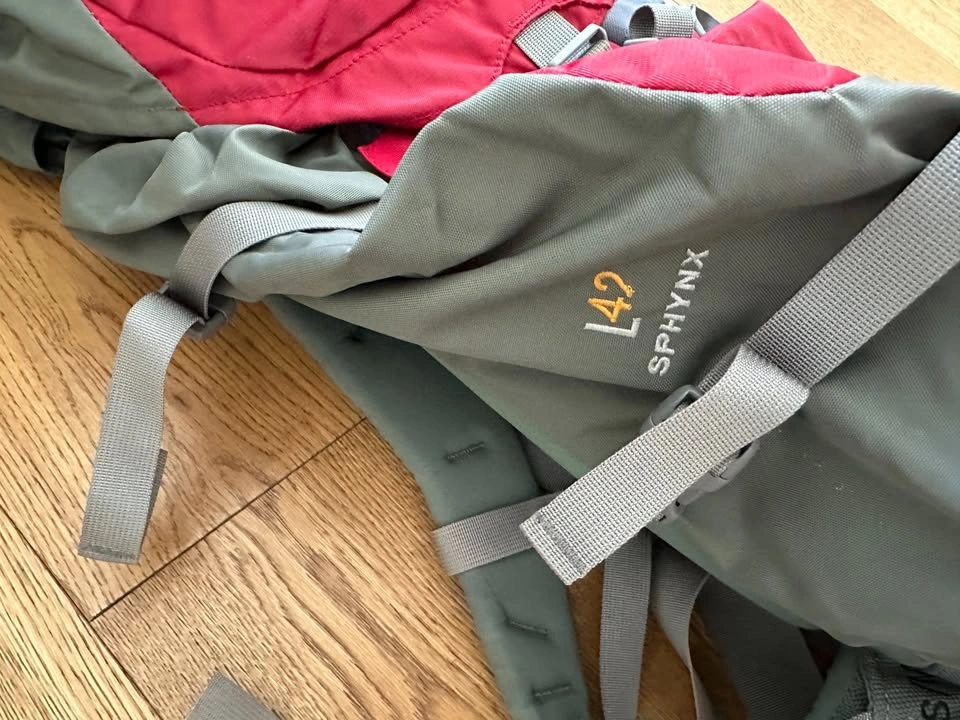 Black Diamond Sphynx L42 Hiking / Climbing Backpack - photo 2