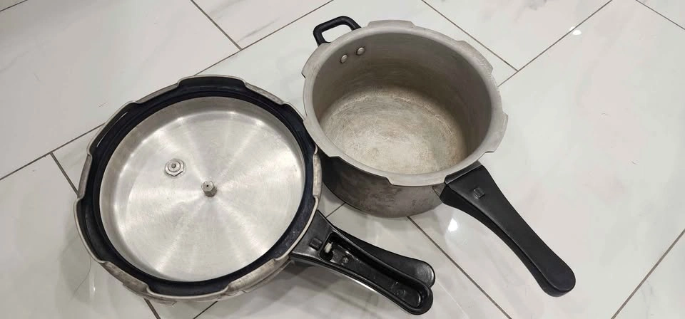 Aluminum Pressure Cooker Set – 1.7L & 3.5L (1 Lid Included) - photo 2