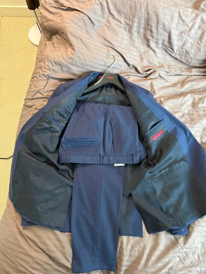 Hugo Boss Navy Men’s Suit – 38R (EU 48) - photo 2