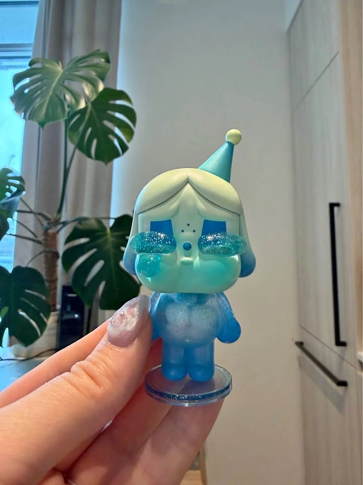 CRYBABY Crying Again — Star Boy (POP MART)
