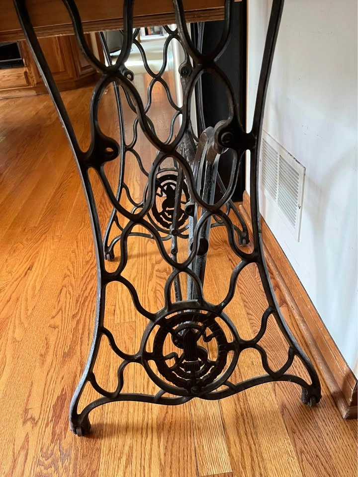 Antique Singer Sewing Treadle Table with Drawer - photo 5
