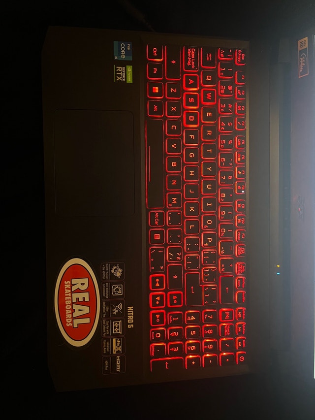 Acer Nitro 5 Gaming Laptop i5 RTX 144Hz - photo 2