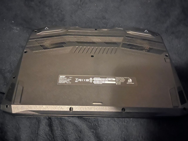 Acer Nitro 5 Gaming Laptop i5 RTX 144Hz - photo 4