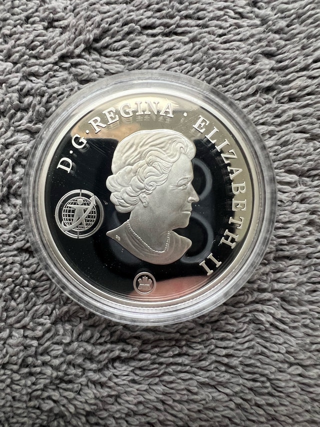 20$ Sterling Silver polar bear coin - photo 2