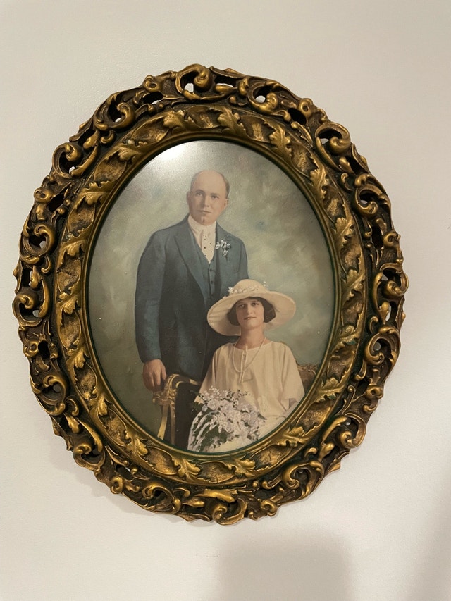 Framed Portrait - Vintage Couple