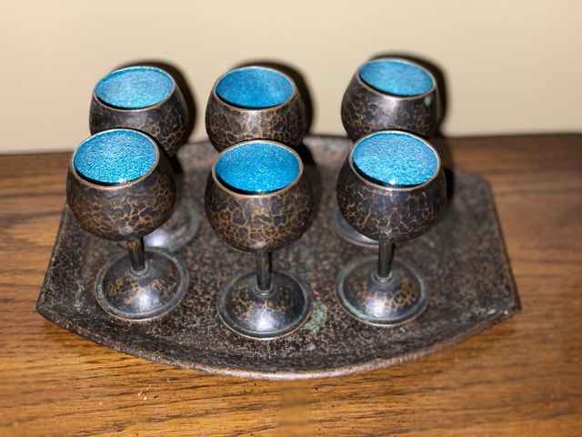 Paul Revere Pottery Cordials - photo 2