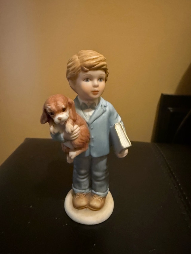 Porcelain Figurines - photo 5