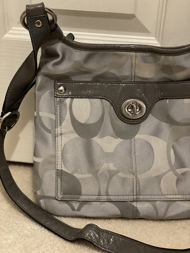 Coach Purse - photo 2