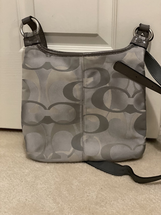 Coach Purse - photo 3
