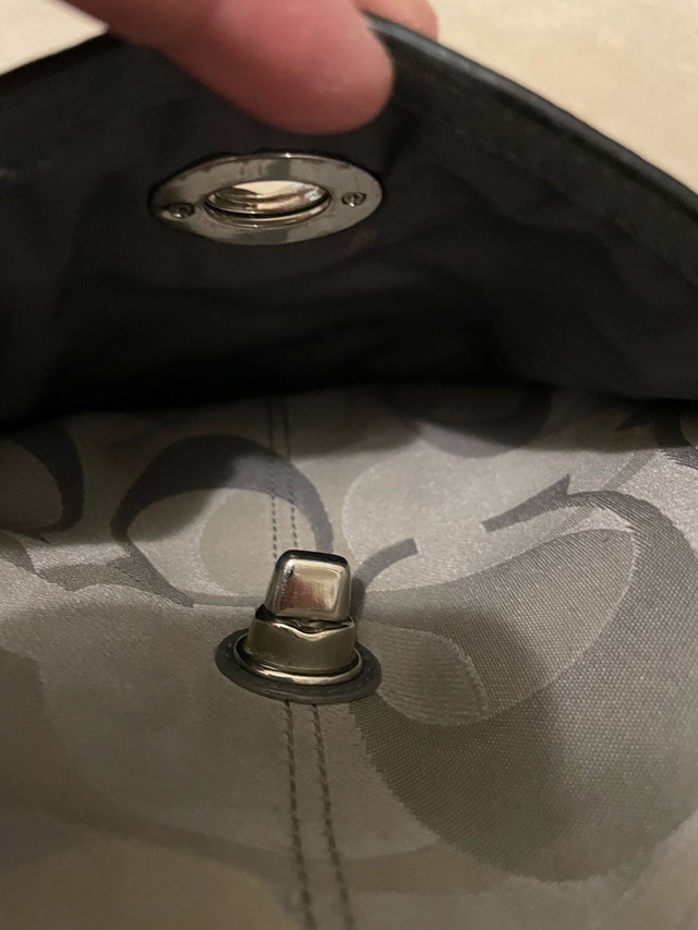 Coach Purse - photo 4