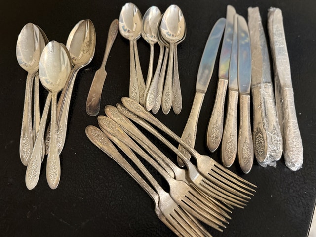 Silverware Set