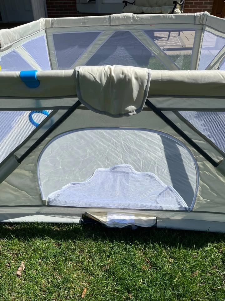 Large Portable Baby Playpen / Play Yard (Beige) - photo 3